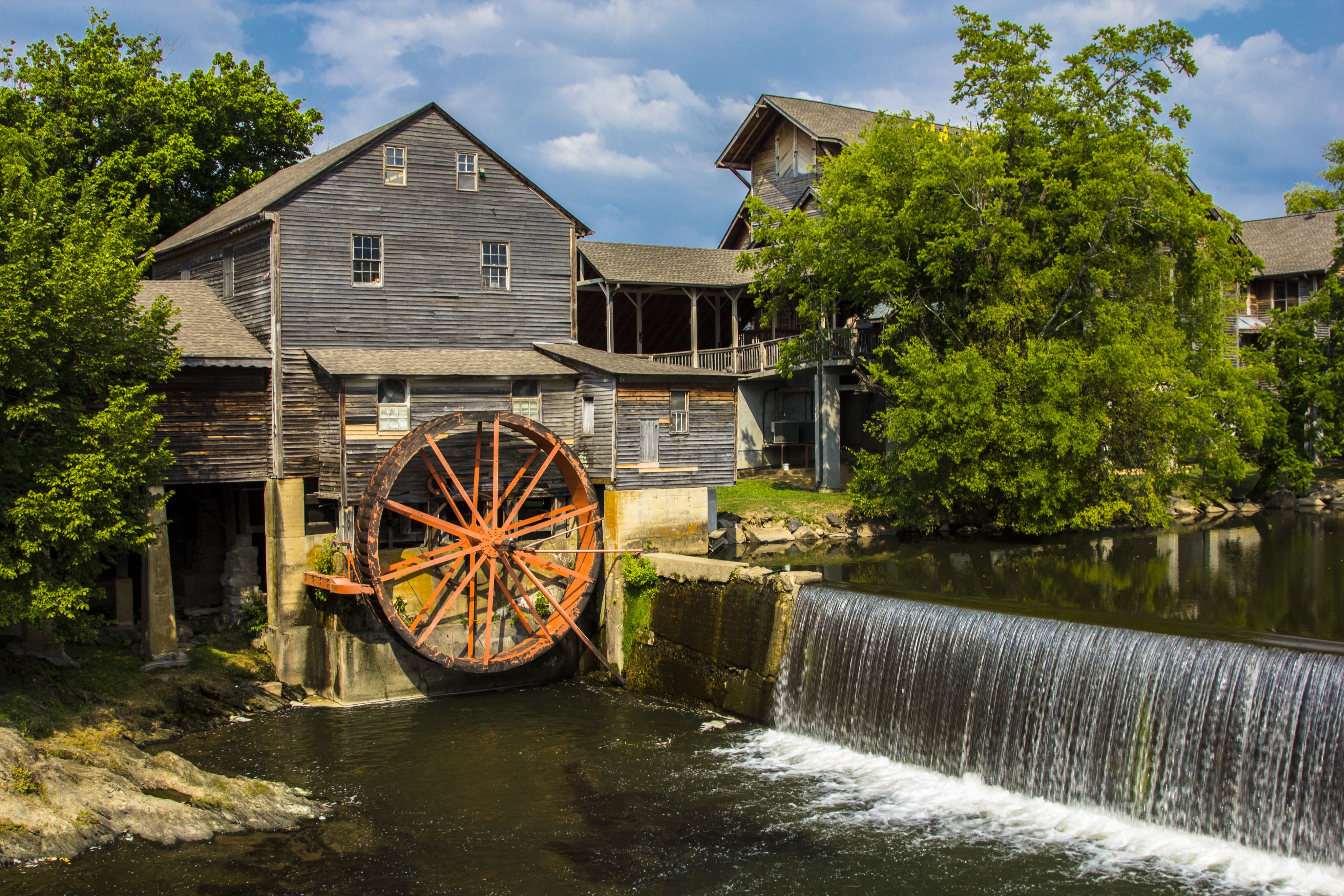 pigeon-forge-mill-commonly-called-old-mill_1.jpg