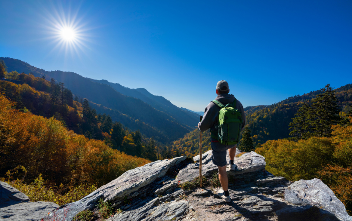 Smoky_Mountain_Hiking_1.jpg