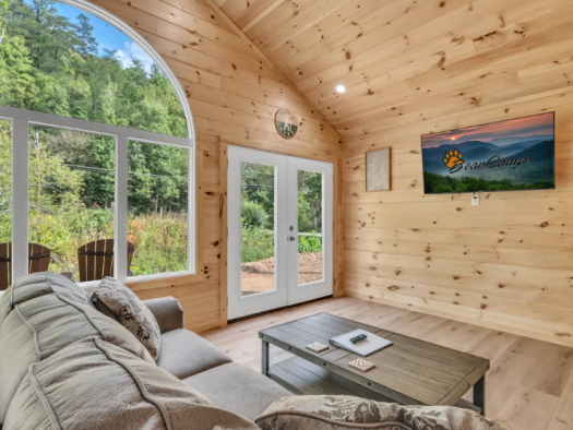 Image for Greenbriar Cabin Community: Cheap Cabins In Gatlinburg, TN